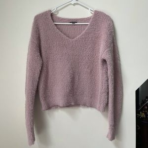 SOLD || Cropped dusty rose sweater